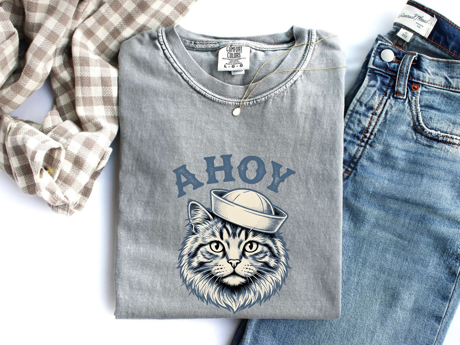 Sailor Cat Shirt for Women – Vintage Nautical Hand Drawn Maritime Hat Graphic Tee