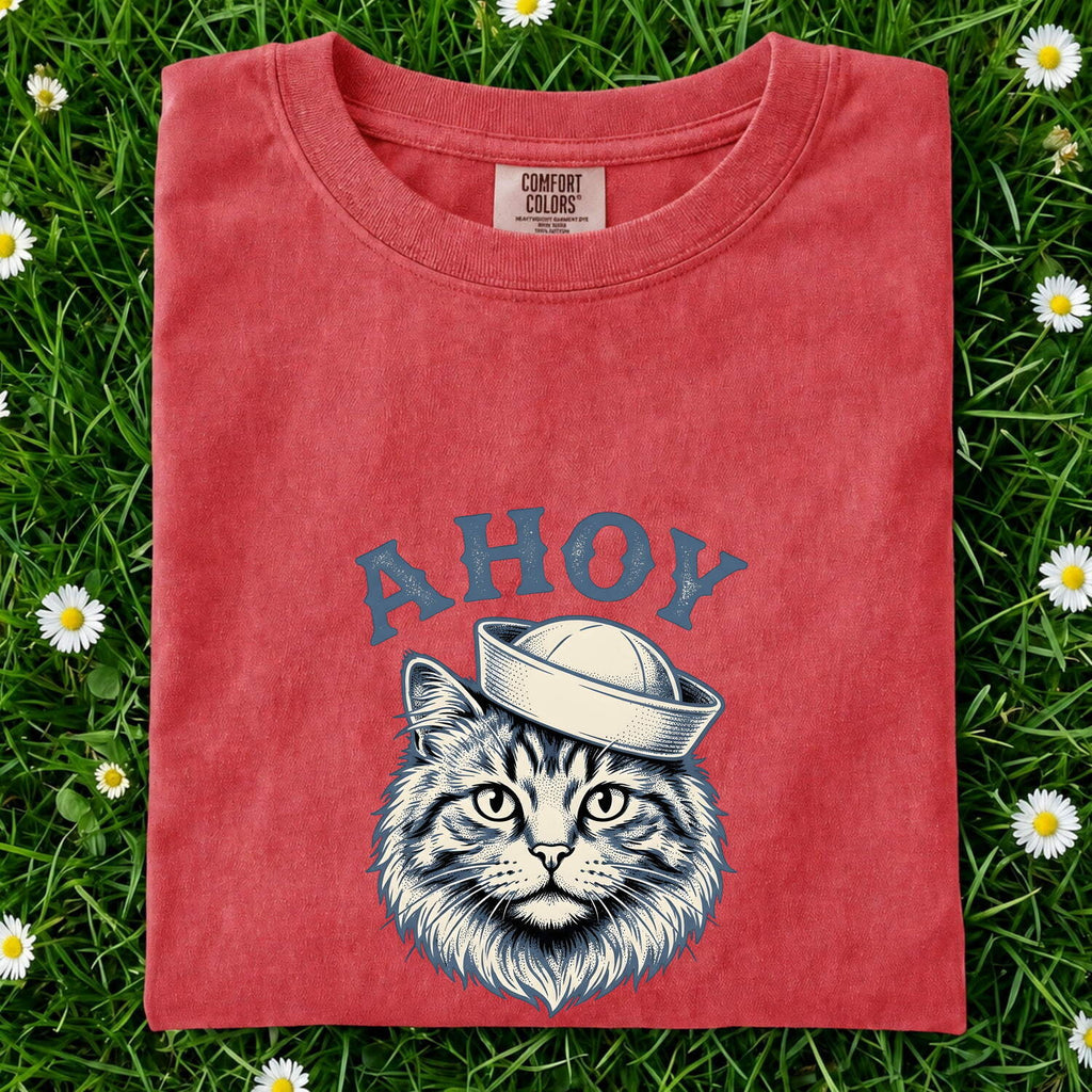 Sailor Cat Shirt for Women – Vintage Nautical Hand Drawn Maritime Hat Graphic Tee