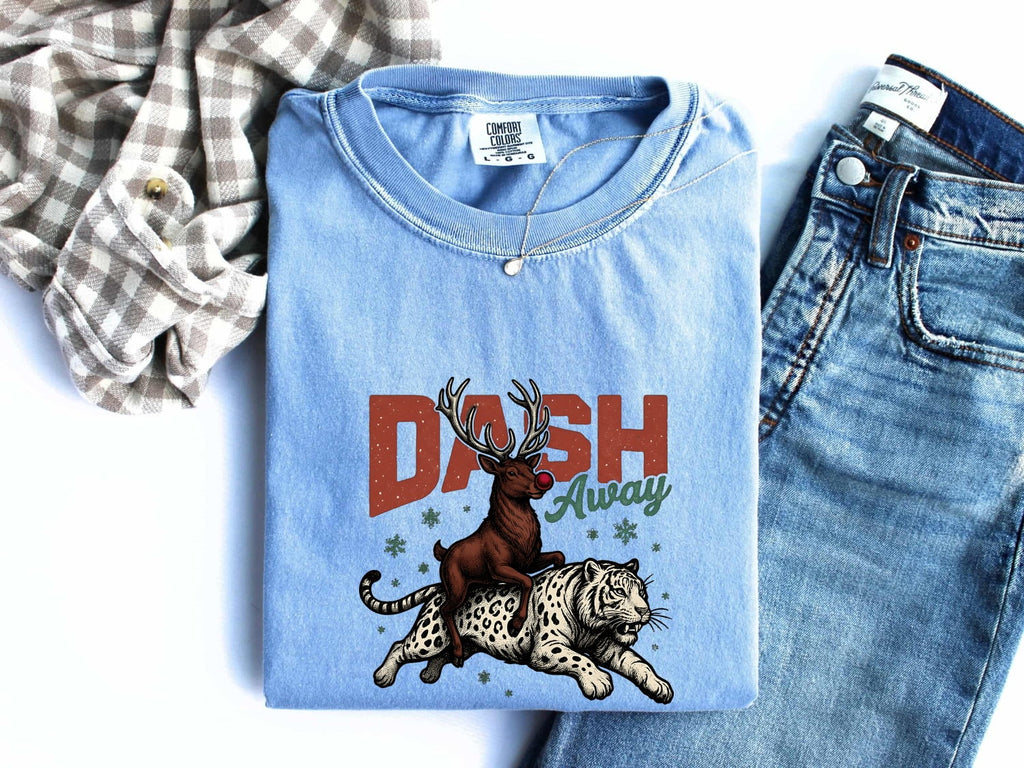 Christmas Cat Shirt for Women – Antique Vintage Elk Frost Feline Outline Graphic Tee