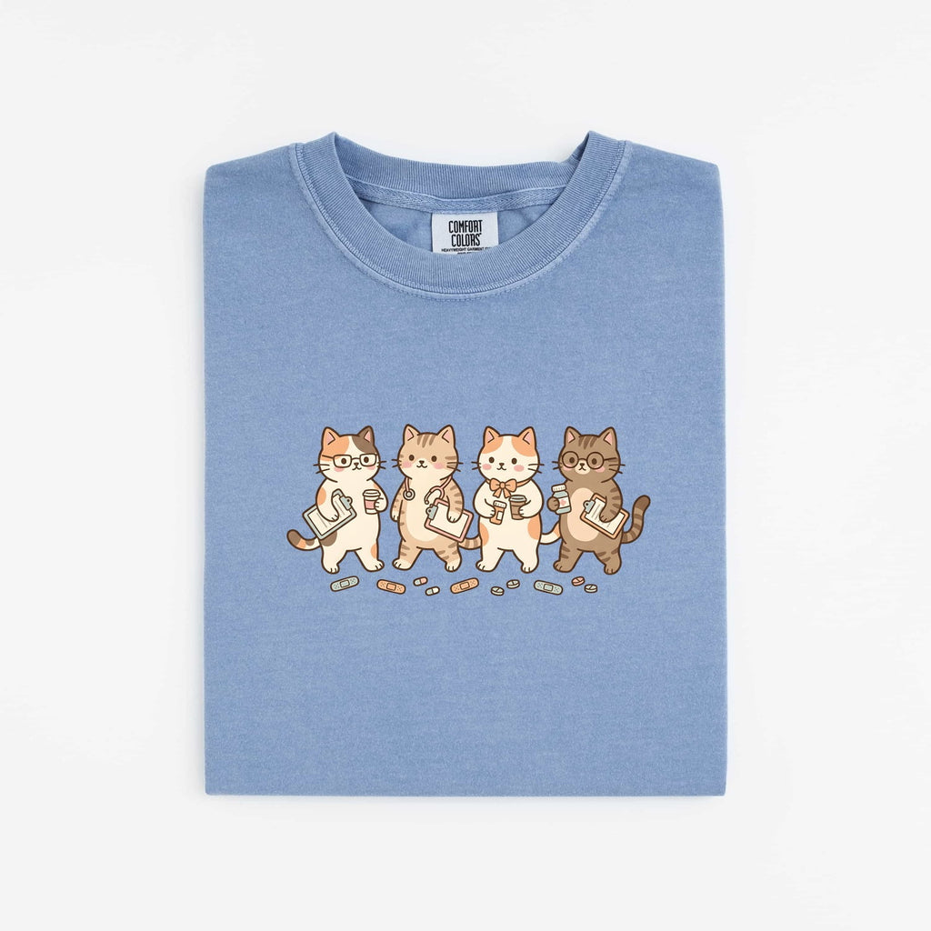 Nurse Cat Shirt for Women – Kawaii Pastel Clipboard Cute Creatures Graphic Tee