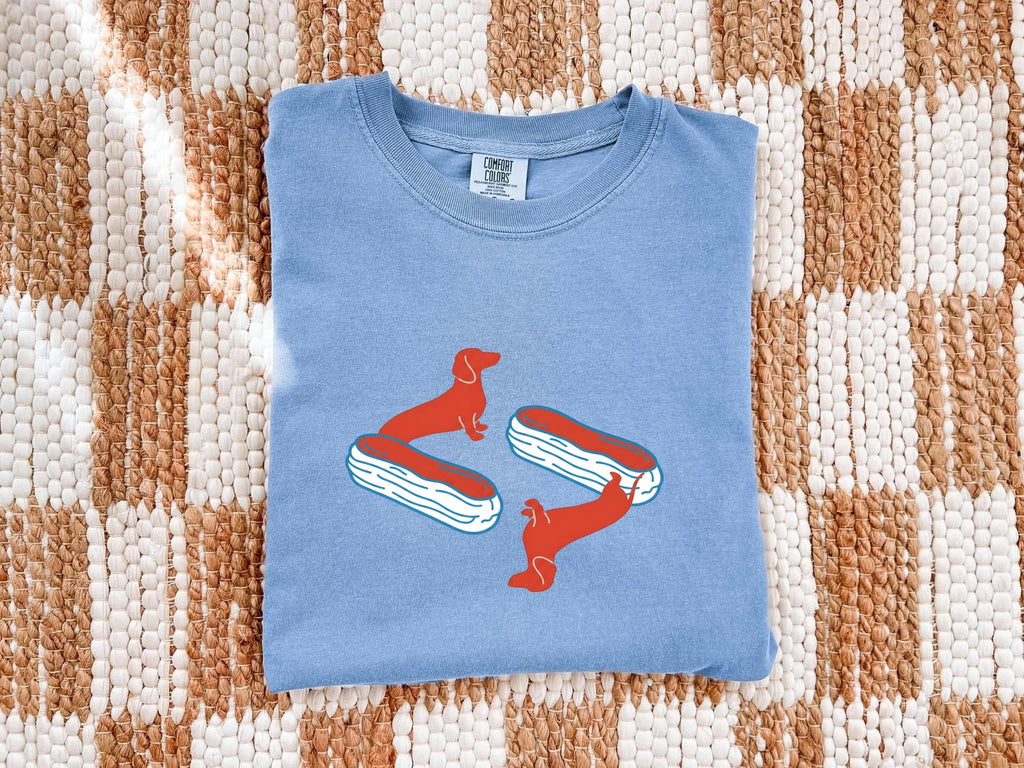 Dachshund Shirt for Women – Minimal Pop Art Eclair Pastry Wiener Dog Graphic Tee