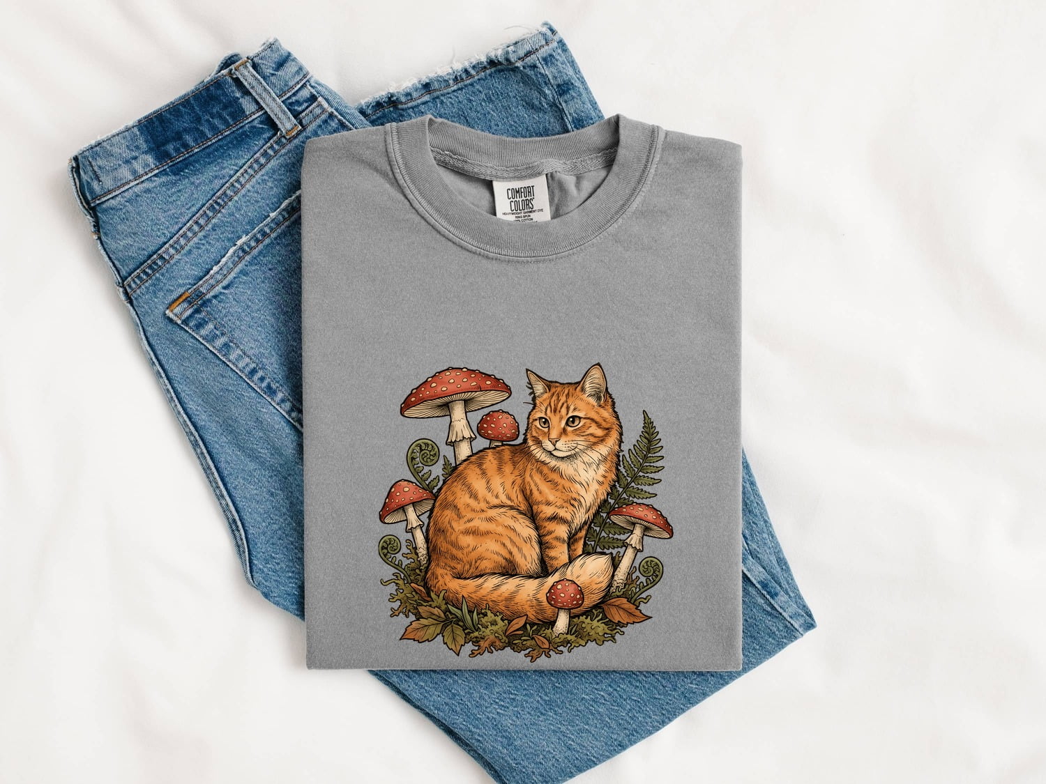 Orange Tabby Shirt for Women – Retro Floral Toadstool Nature Kitten Graphic Tee