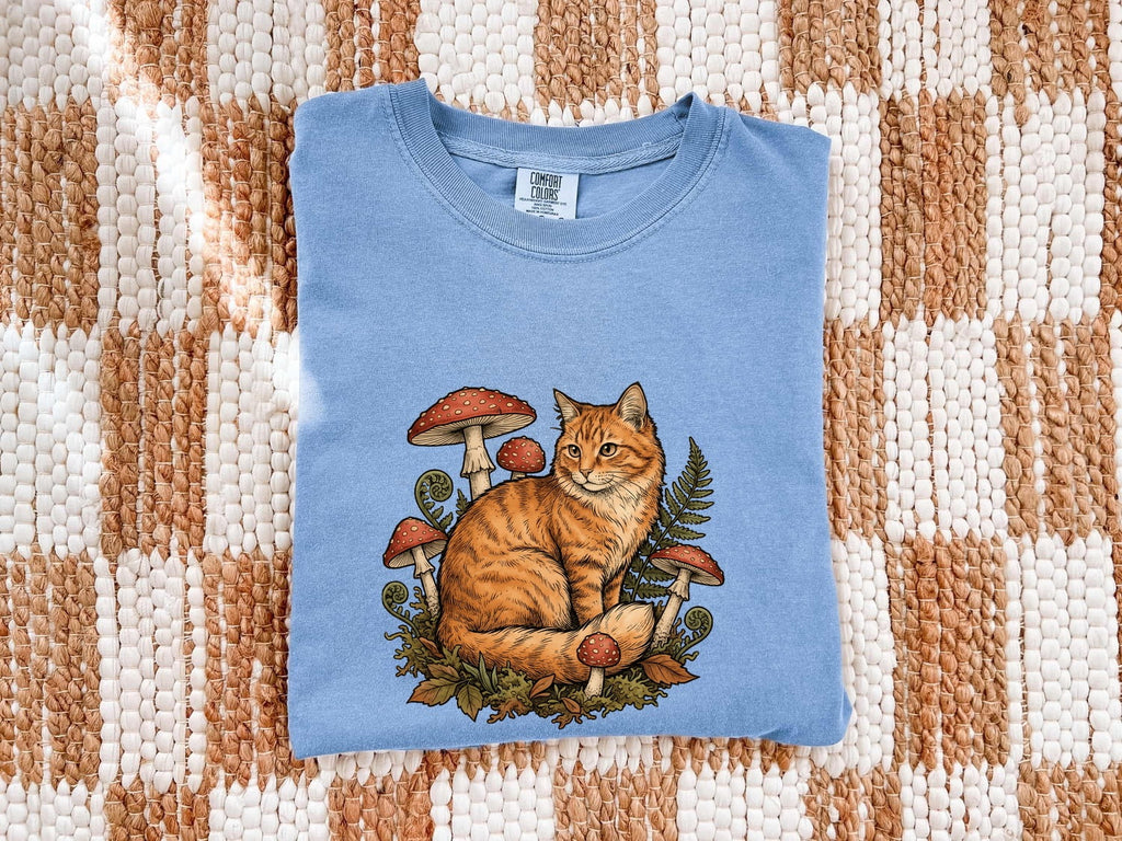 Orange Tabby Shirt for Women – Retro Floral Toadstool Nature Kitten Graphic Tee