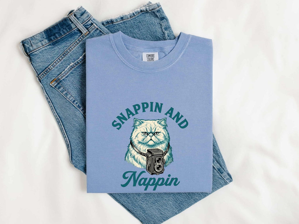 Persian Cat Shirt for Women – Antique Vintage Analog Camera Outline Graphic Tee
